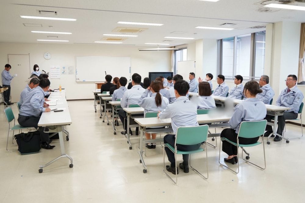 F・Cグループ入社式