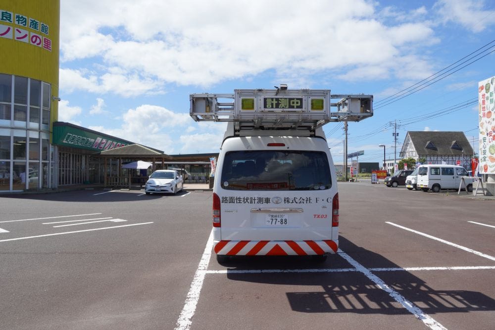IN鹿児島!走るだけで測量が出来る『路面性状計測車』が活躍しました!