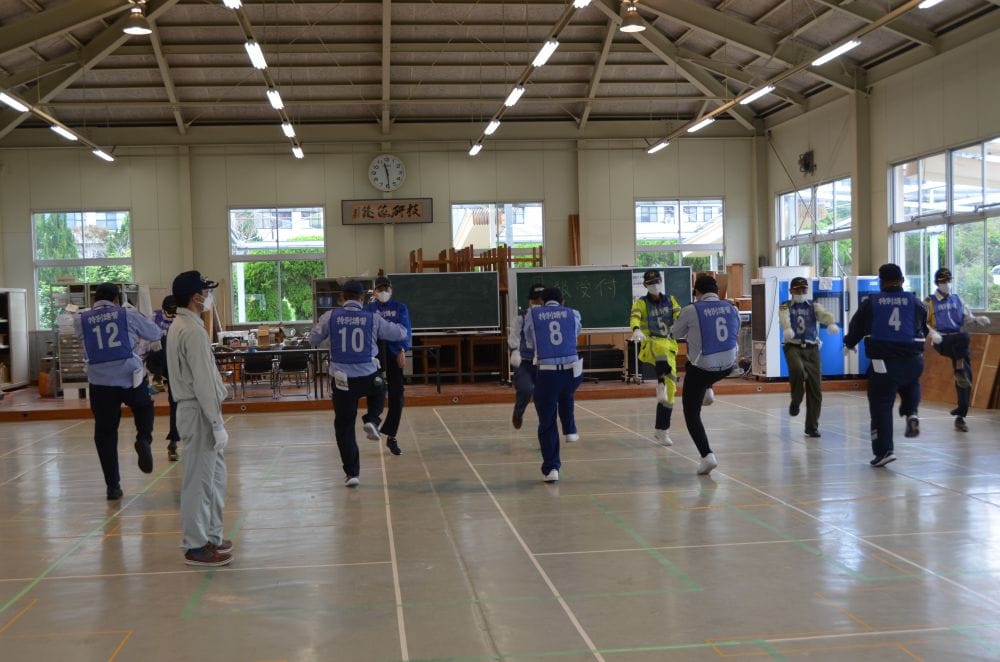 1号、2号警備の特別講習が行われました！弊社から講師として警備部佐藤部長が参加されております！