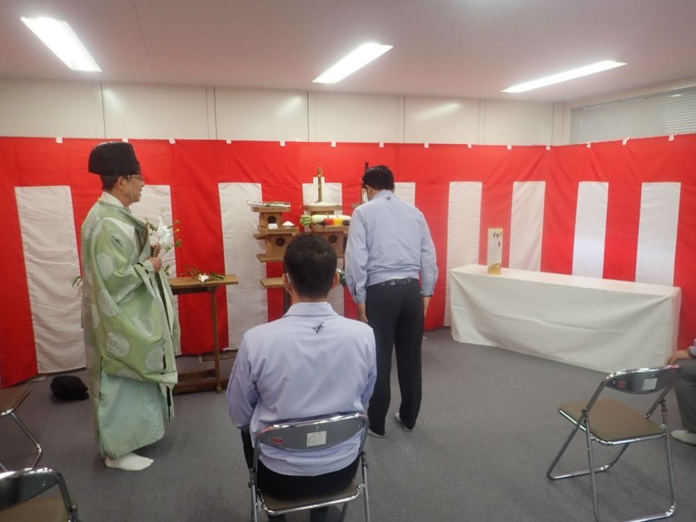 八代営業所の竣工式を執り行いました！新しい営業所への移転です♪