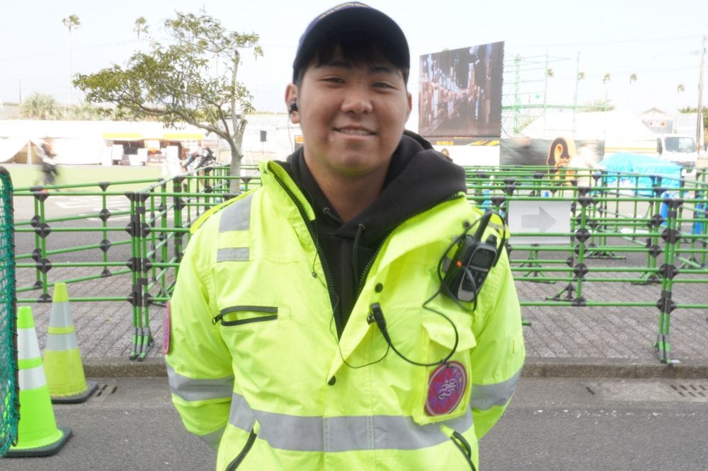 キャンプ警備に説明会に、どこそこに私たちがいます！