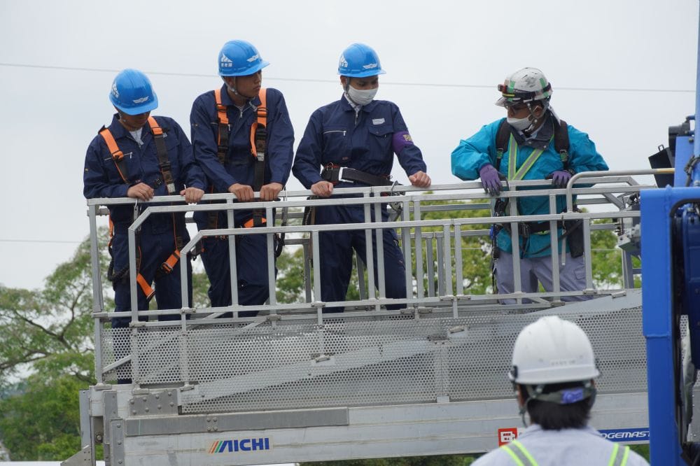 宮崎県建設技術センターにて、宮崎県産業開発青年隊の皆様に出前授業をさせていただきました！