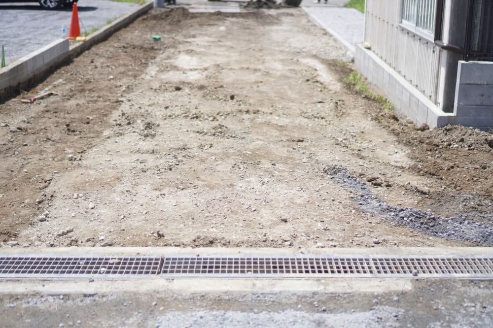 舗装駐車場整備に現場!ものづくりに興味がある方必見♪
