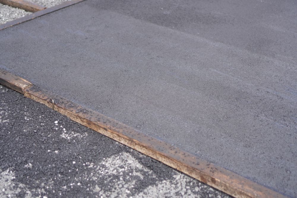 舗装駐車場整備に現場!ものづくりに興味がある方必見♪