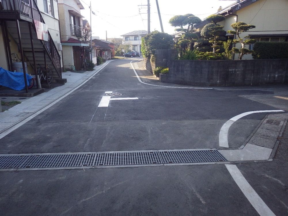 清武役場前の道路における段差解消工事！道路はこうして作られる！