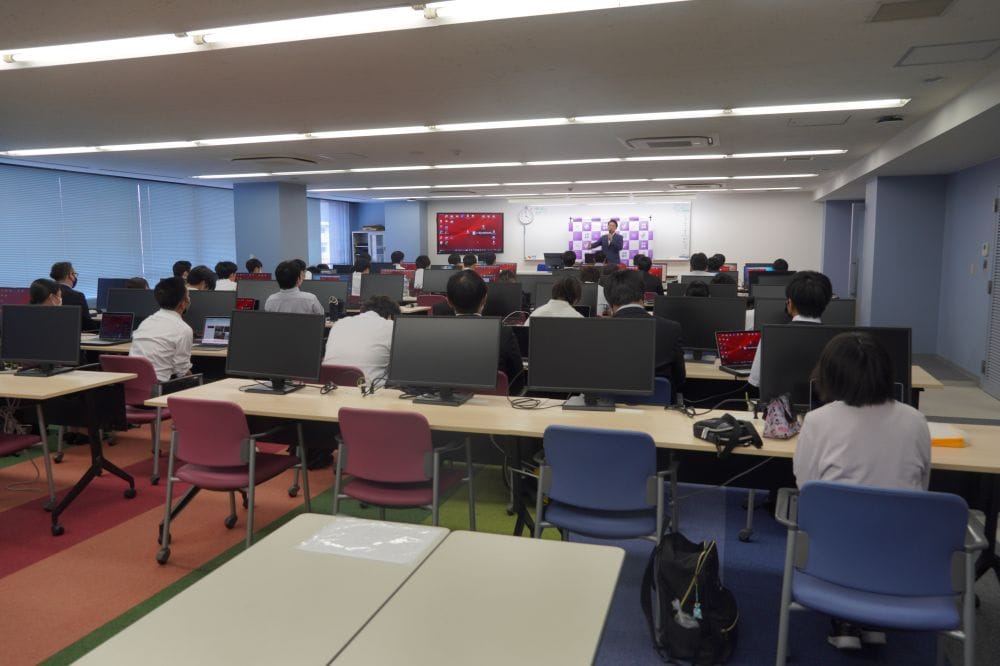 宮崎情報ビジネス医療専門学校にて企業説明会を実施しました！